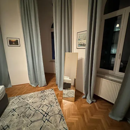 Centrally-Located Authentic Apartment Wien Exterior foto